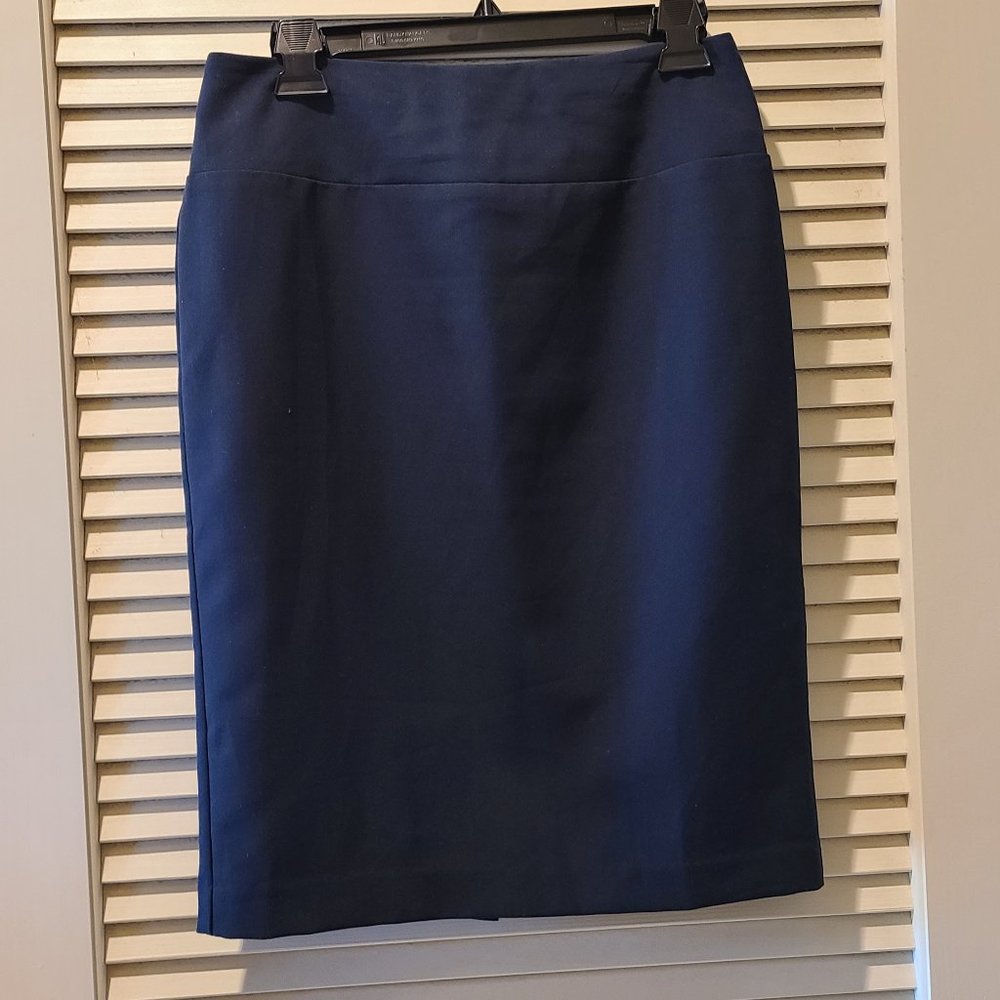 Pencil skirt
